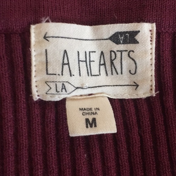 High Neck Crop Top - Picture 3 of 3